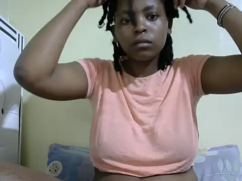 nelly shyn online show from September 26, 2025, 1:15 pm