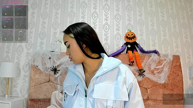 liaa 18 online show from October 30, 2025, 2:57 am