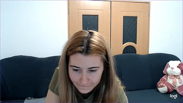 Snapshot of VioletaFlower7 chatting on January 21, 2025, 6:12 pm VioletaFlower7 online show from January 21, 2025, 6:12 pm