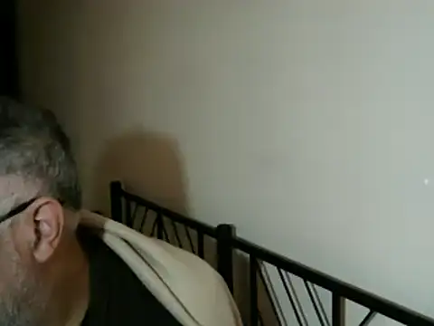 100Tauros online show from November 14, 2025, 2:27 pm