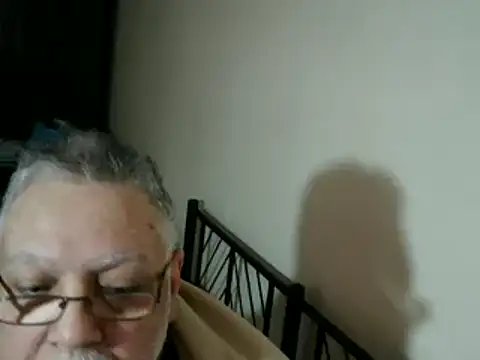 100Tauros online show from November 23, 2025, 12:49 pm