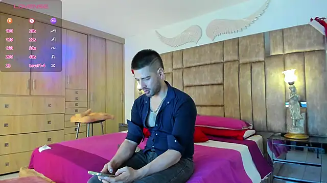 Snapshot of petterwilly1 chatting on December 18, 2024, 4:17 pm petterwilly1 online show from December 18, 2024, 4:17 pm