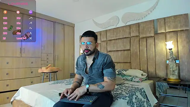 Snapshot of petterwilly1 chatting on February 16, 2025, 3:27 pm petterwilly1 online show from February 16, 2025, 3:27 pm