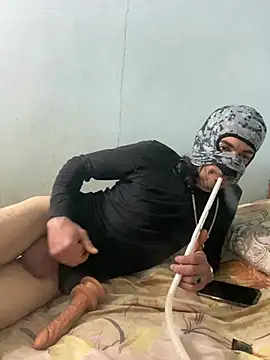 Snapshot of Rafik88xx chatting on February 14, 2026, 10:28 pm Rafik88xx online show from February 14, 2026, 10:28 pm