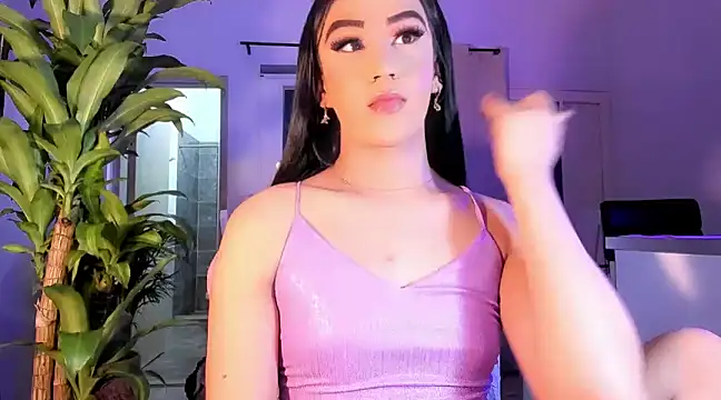 Snapshot of ShantalGirs chatting on February 16, 2025, 7:15 am ShantalGirs online show from February 16, 2025, 7:15 am