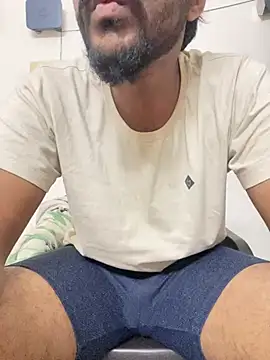 Snapshot of Hottest_Tamil chatting on January 8, 2025, 9:01 pm Hottest Tamil online show from January 8, 2025, 9:01 pm