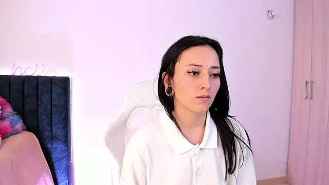 liaqueen610 online show from January 6, 2025, 7:13 pm