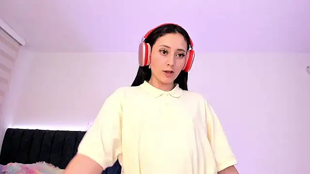 liaqueen610 online show from January 7, 2025, 1:28 am