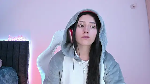 liaqueen610 online show from January 18, 2025, 12:46 am