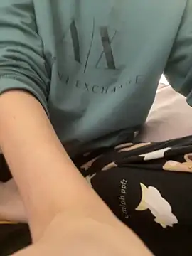 Romsticks online show from December 15, 2025, 9:24 am