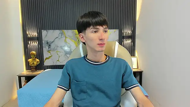 Snapshot of Jake_evans chatting on October 30, 2025, 8:42 pm Jake evans online show from October 30, 2025, 8:42 pm