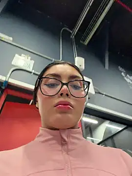 zui lu online show from April 26, 2026, 5:27 am