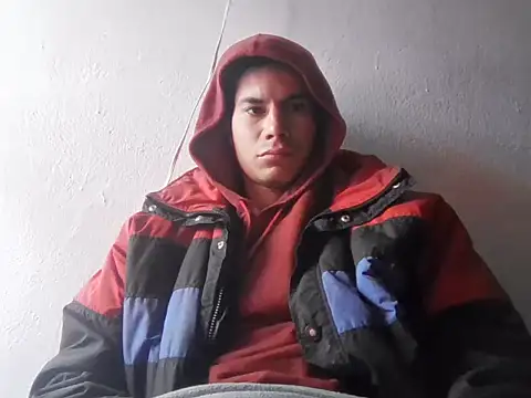 lmlfff online show from February 24, 2026, 6:17 pm