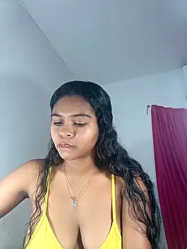 Sashabreck online show from April 14, 2026, 8:48 pm