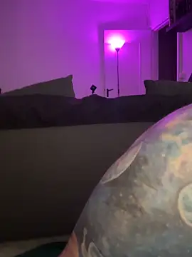 Snapshot of MartthaKatze chatting on November 9, 2025, 4:38 pm MartthaKatze online show from November 9, 2025, 4:38 pm