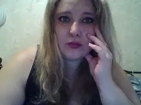 ParisMimi online show from November 25, 2025, 11:54 am