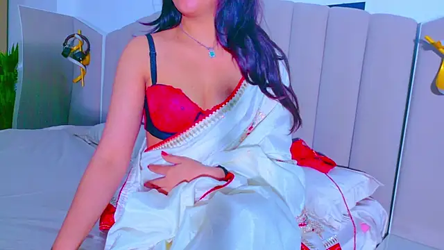 Aashika-Kaur online show from January 13, 2026, 4:29 am