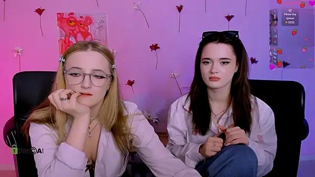 liana kisses online show from March 28, 2026, 11:04 pm