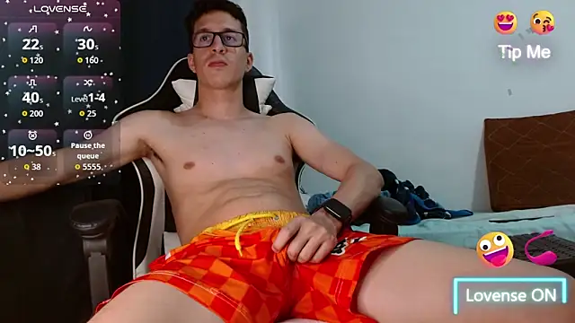 Snapshot of Jhonny_hot_s chatting on September 17, 2025, 7:26 pm Jhonny hot s online show from September 17, 2025, 7:26 pm