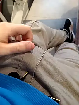 Durovoglioso2 online show from February 21, 2025, 3:32 pm