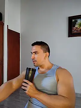 jhay-crux online show from December 27, 2024, 2:33 pm