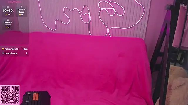 Jasmine urPrincess online show from March 7, 2025, 1:18 pm