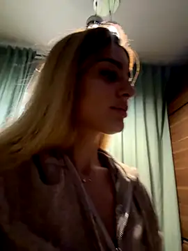 Jasmine urPrincess online show from October 17, 2025, 6:05 am