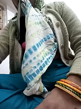 Snapshot of Angel-life chatting on January 2, 2025, 6:18 am Angel-life online show from January 2, 2025, 6:18 am