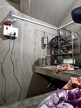 Snapshot of Angel-life chatting on January 5, 2025, 5:51 am Angel-life online show from January 5, 2025, 5:51 am