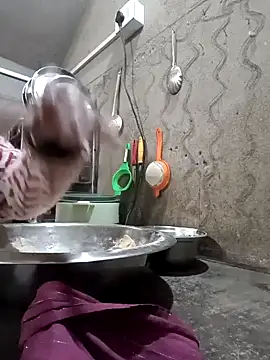 Snapshot of Angel-life chatting on January 16, 2025, 5:53 am Angel-life online show from January 16, 2025, 5:53 am