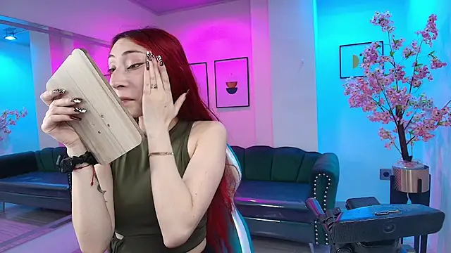 Vermelha Gremory  online show from March 14, 2025, 7:34 pm