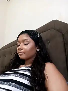 heleny901 online show from December 3, 2024, 12:02 am