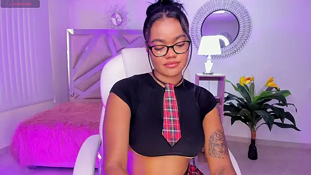 madisson davon online show from December 22, 2024, 4:59 pm