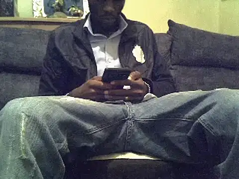 Snapshot of Delicious-D chatting on January 31, 2025, 7:40 pm Delicious-D online show from January 31, 2025, 7:40 pm