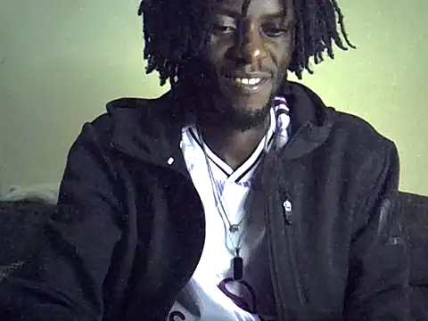 Snapshot of Delicious-D chatting on April 12, 2026, 8:03 pm Delicious-D online show from April 12, 2026, 8:03 pm