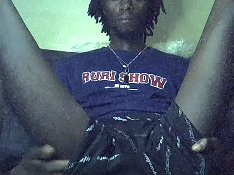 Snapshot of Delicious-D chatting on April 16, 2026, 9:04 pm Delicious-D online show from April 16, 2026, 9:04 pm