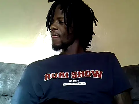 Snapshot of Delicious-D chatting on April 17, 2026, 2:31 pm Delicious-D online show from April 17, 2026, 2:31 pm