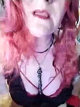 SabrinaXlovess online show from December 3, 2024, 7:55 pm