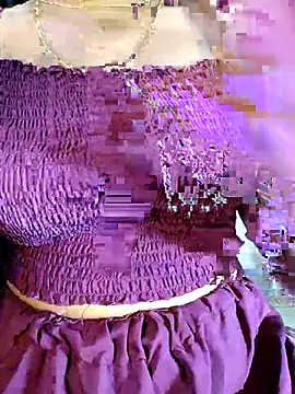 Snapshot of VR_here_4U chatting on May 31, 2026, 6:20 pm VR here 4U online show from May 31, 2026, 6:20 pm