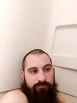 hungandnerdy420 online show from November 25, 2025, 12:54 am