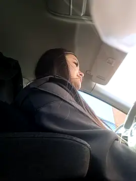 stacy stoone online show from September 12, 2025, 10:15 am