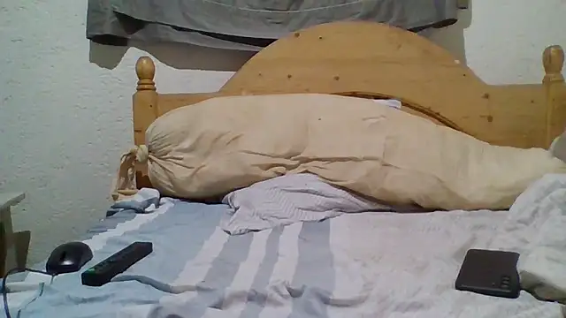 demo2004 online show from November 13, 2025, 8:46 am