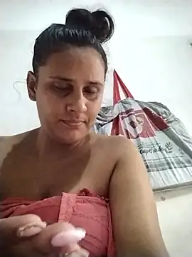 Andreita 95 online show from April 15, 2026, 7:58 pm