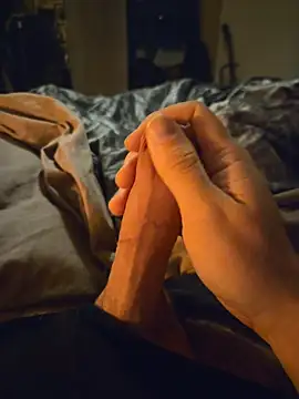 ruffuuss online show from April 11, 2026, 5:45 am