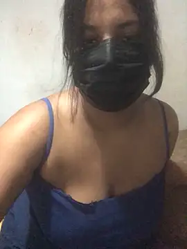 NOORA-GIRL online show from March 20, 2025, 2:29 am