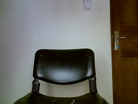 SWEETRENNE  online show from February 22, 2025, 3:58 pm