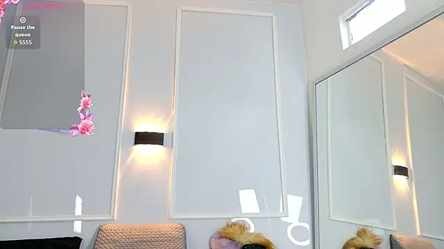 Snapshot of zorravioletta1 chatting on May 20, 2026, 12:22 pm zorravioletta1 online show from May 20, 2026, 12:22 pm