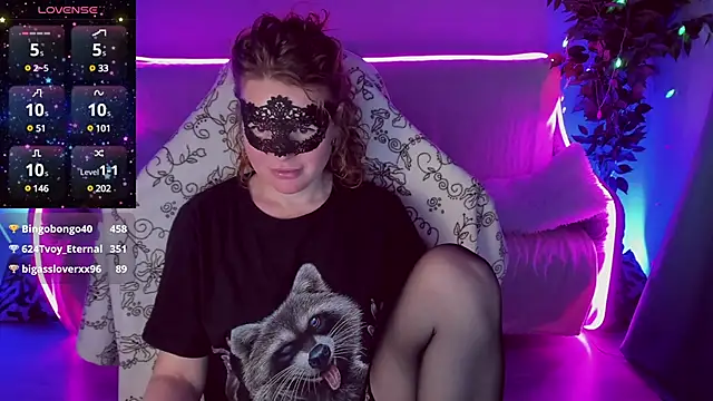 Sexy-Housewife online show from January 23, 2025, 10:33 pm