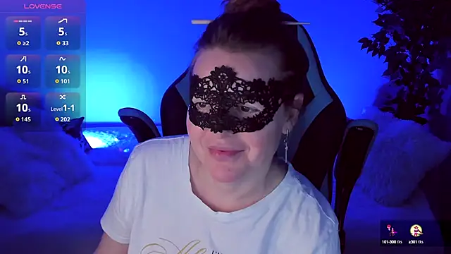 Sexy-Housewife online show from September 29, 2025, 7:19 pm