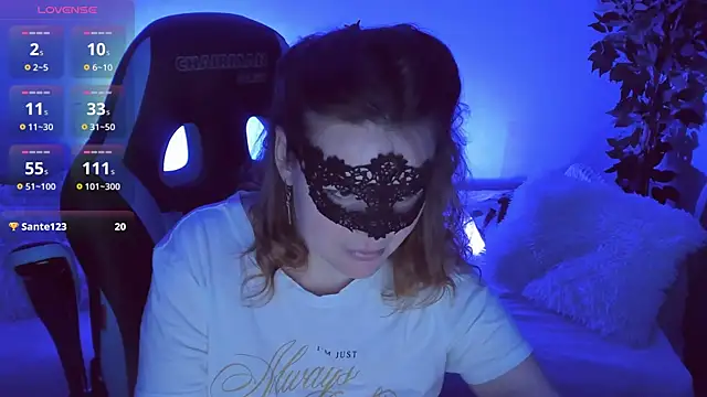 Sexy-Housewife online show from October 7, 2025, 7:22 pm